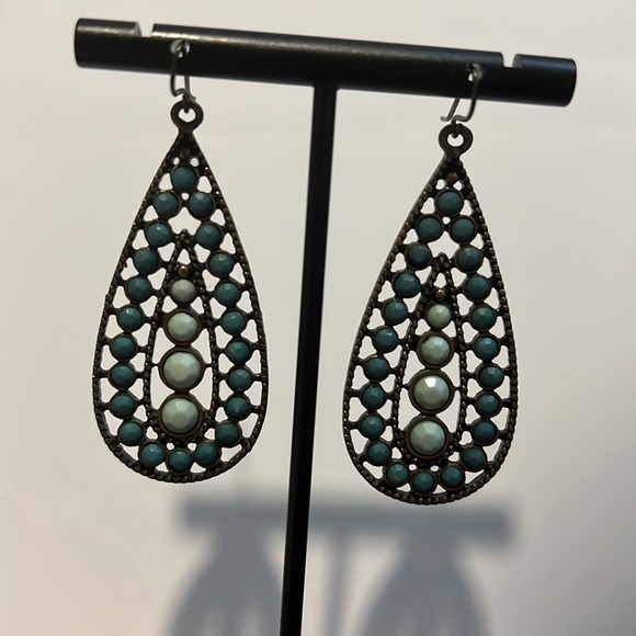Vintage Teardrop Earrings - Picture 6 of 6